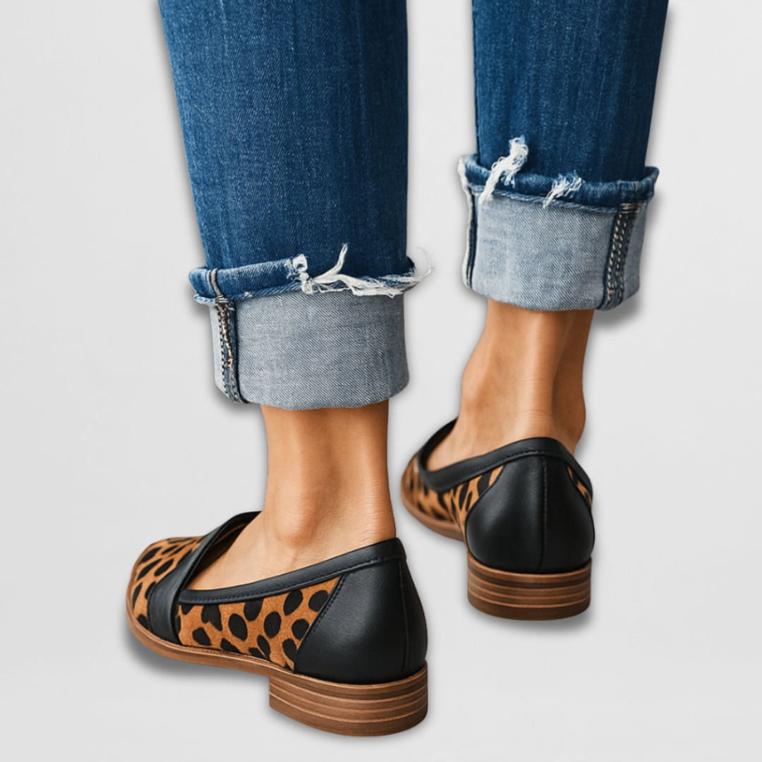 Nadia - Suede Loafers